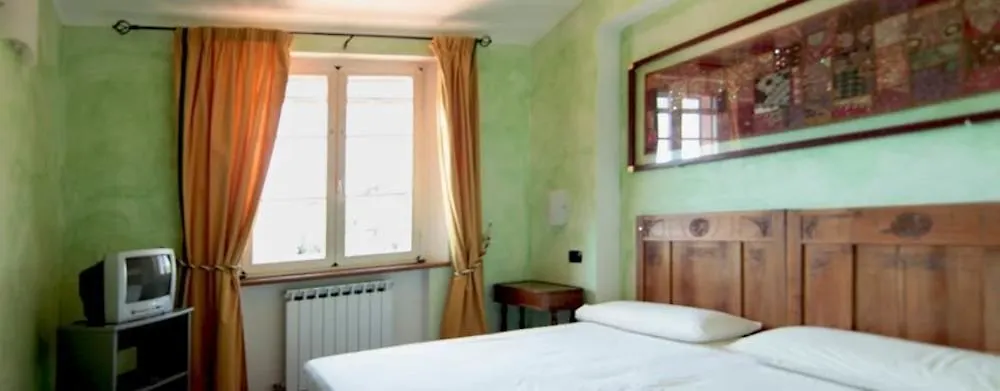 La Valle Guest House Castelnuovo Magra 0*,  Italy